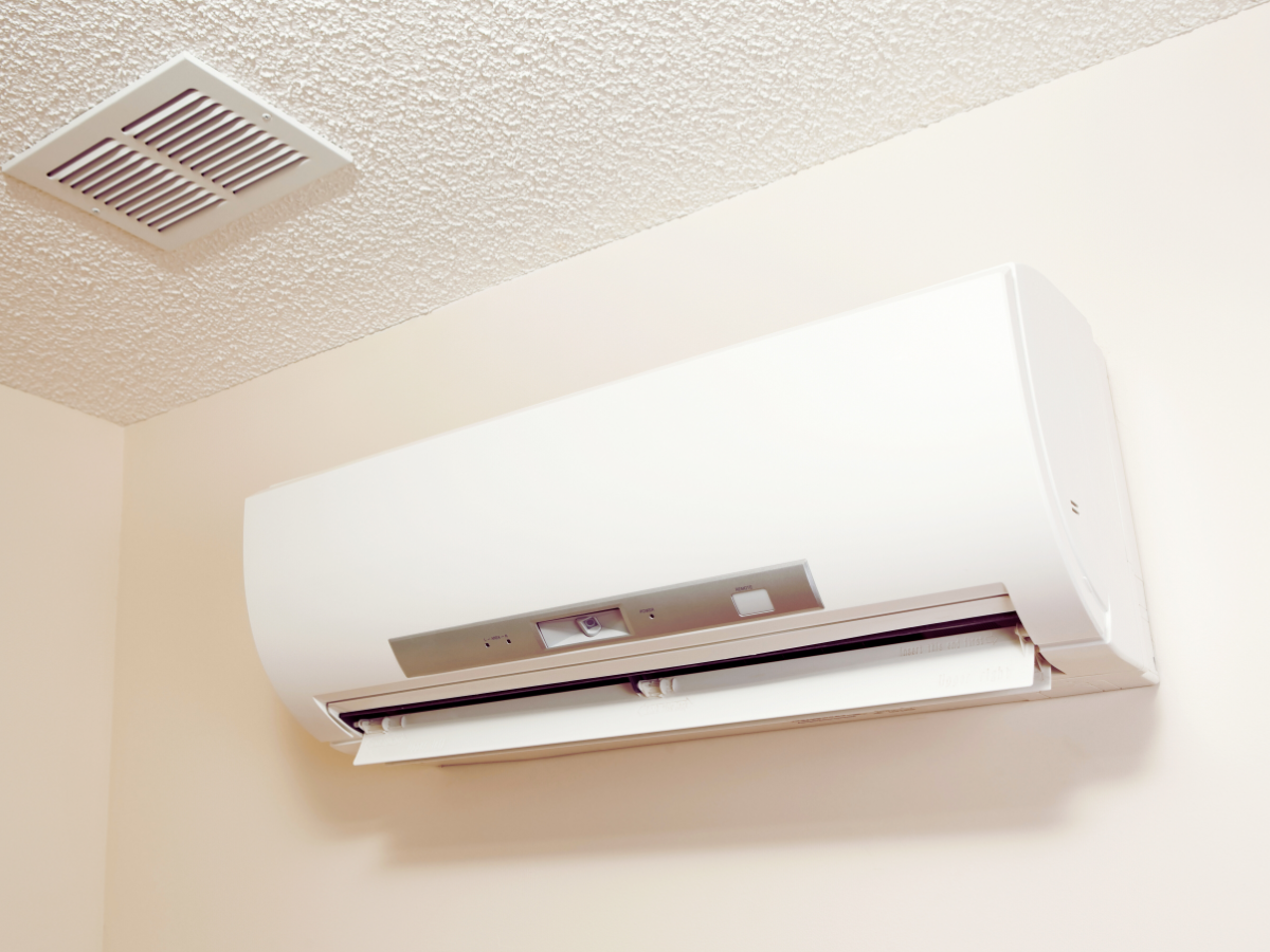 white long lasting ductless mini-split ac